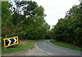 Bend in the minor road towards Hinwick