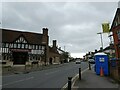 Passing the Red Lion in Brighton Road