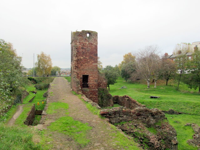 Ruined chapel on the Medieval Exe Bridge, Exeter