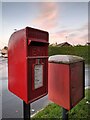 Postbox at Watton