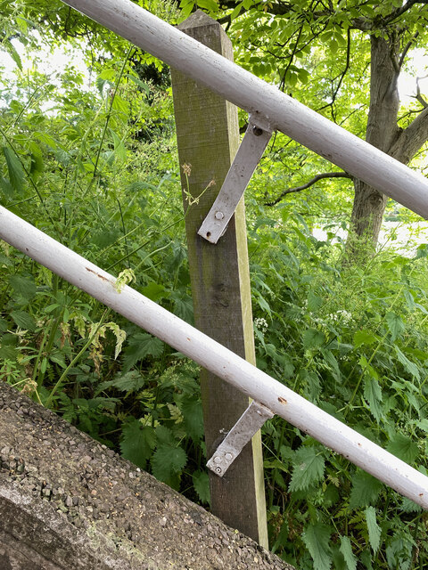 Handrail, steps off Banbury Road, Warwick