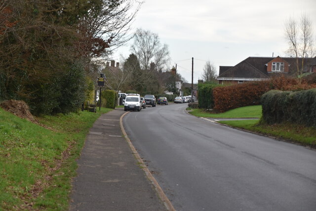 High St, B2099 © N Chadwick :: Geograph Britain and Ireland