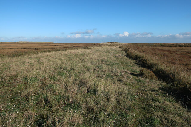 Yankee Ridge, Blakeney Point © Hugh Venables :: Geograph Britain and ...