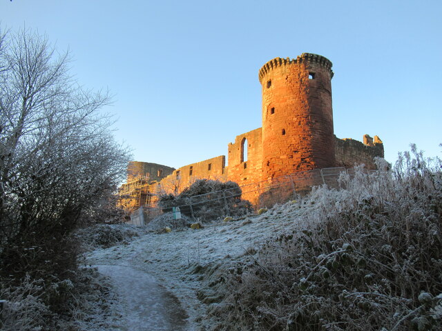 Bothwell Castle in winter