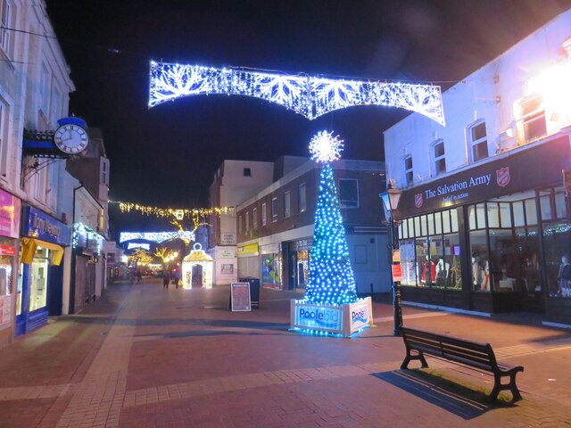 Christmas lights in Poole High Street © Malc McDonald cc-by-sa/2.0 ...