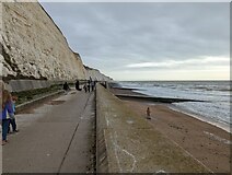 TQ3403 : Sea wall near Brighton by Tom Page