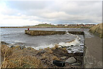 NX1898 : Side Harbour at Girvan by Billy McCrorie
