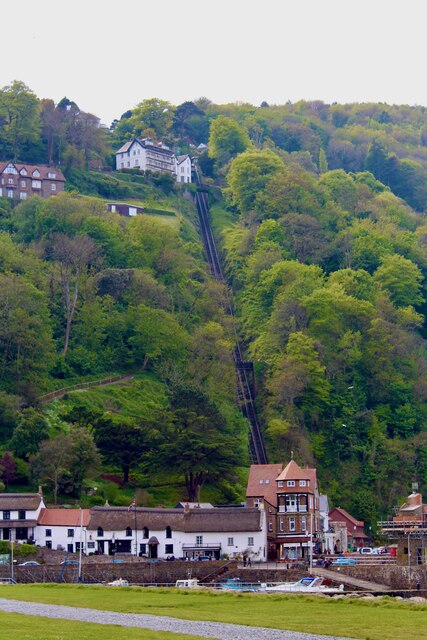 Lynton And Lynmouth Cliff Railway © Lauren Cc By Sa20 Geograph 