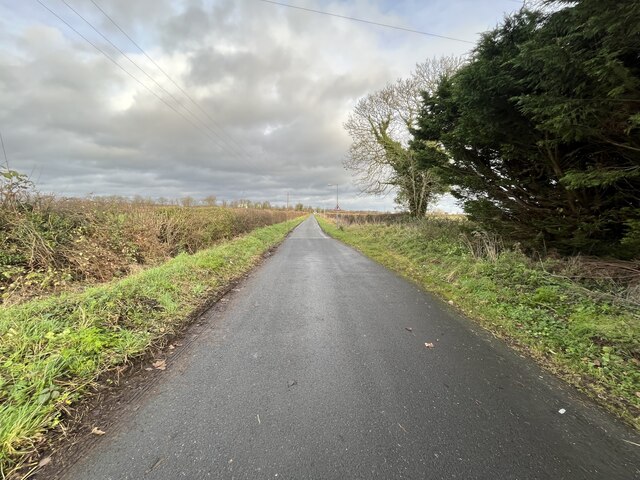 Ferry Lane, heading away from the River Dee