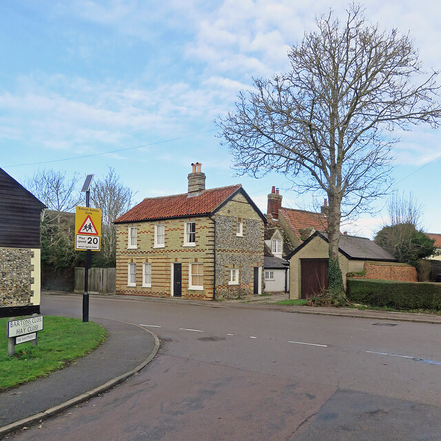 Balsham: cottages on West Wickham Road © John Sutton cc-by-sa/2.0 ...