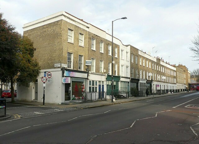 Caledonian Road at Northdown Street © Alan Murray-Rust cc-by-sa/2.0 ...