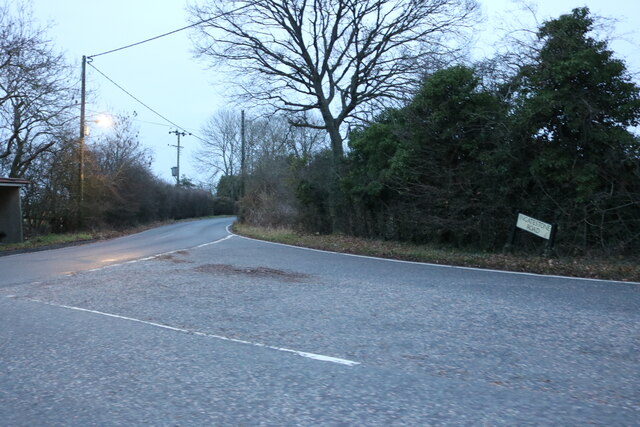 Ingatestone Road at the junction of Highwood Road