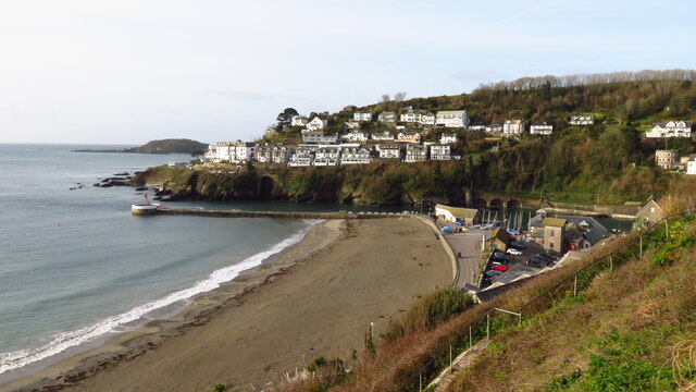 Discover The Charm Of East Looe Beach A Guide To Cornwall S Best Kept