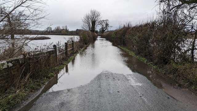 Flooding on the Cross Houses to Atcham lane