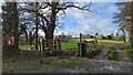 Start of Public Footpath towards Chilton Grove