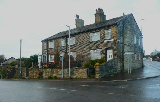 Houses, Westercroft Lane, Shelf