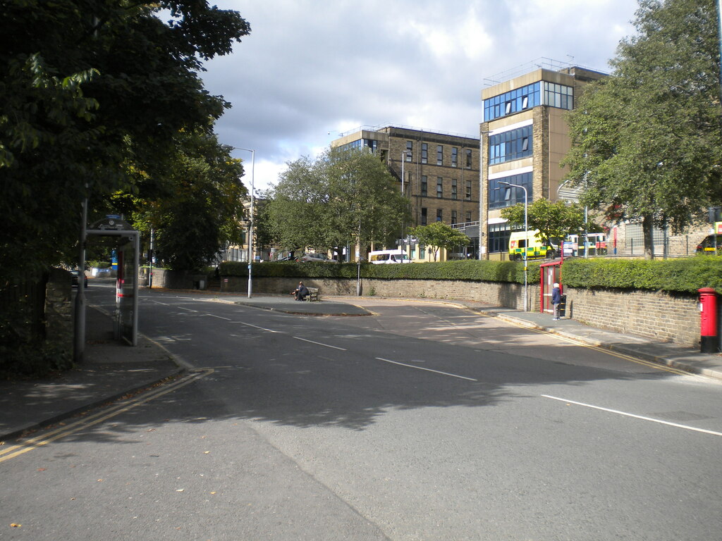 Bus Turning Circle Duckworth Lane Richard Vince Geograph Britain And Ireland