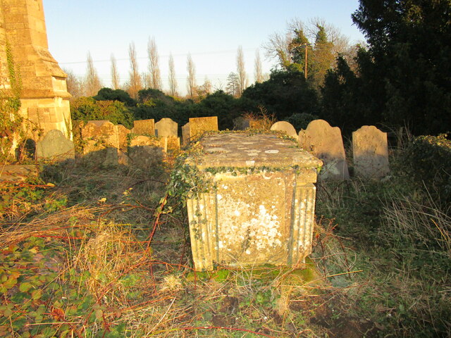 Table tomb in the churchyard, South Muskham