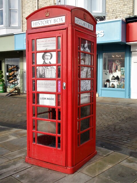 History Box © JThomas cc-by-sa/2.0 :: Geograph Britain and Ireland