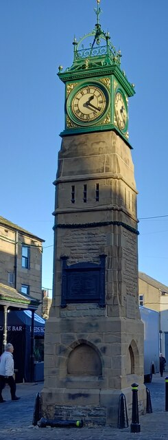 Otley, Clock Tower © Mel Towler cc-by-sa/2.0 :: Geograph Britain and ...