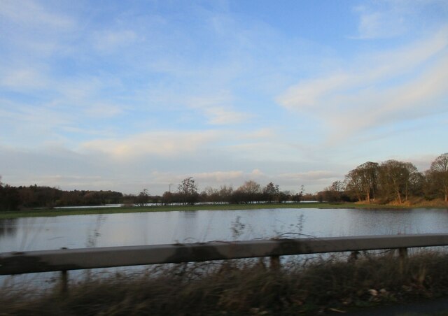 Flooded  water  meadow  at  Kexby  Bridge  A1079