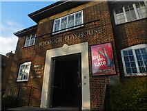 TL0506 : Boxmoor Playhouse, Boxmoor by Bryn Holmes