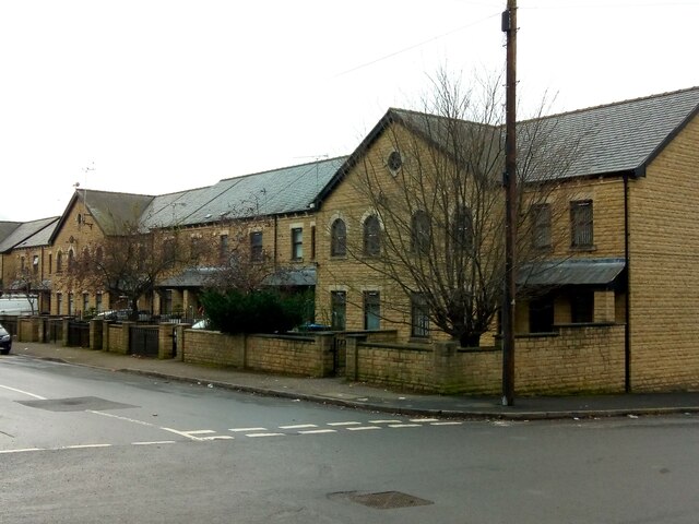 Modern Housing on Edderthorpe Street, Bradford