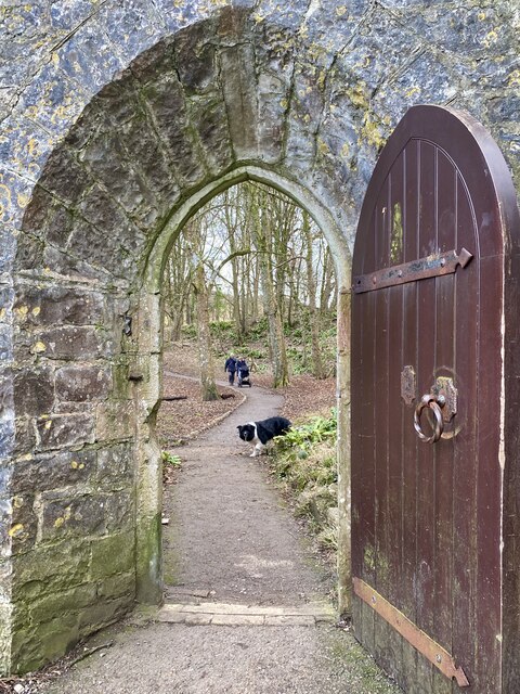 Walled garden gateway
