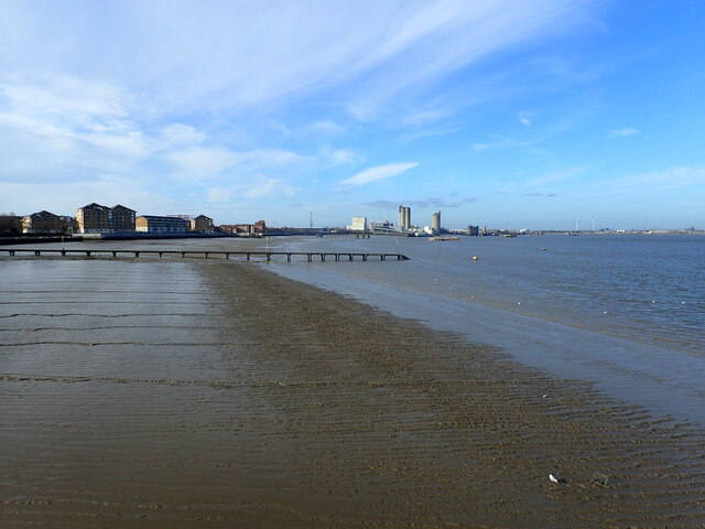 View from Erith Pier at low tide