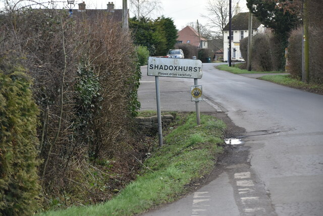 Entering Shadoxhurst