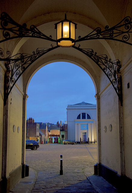 Gatehouse Arch, Hull