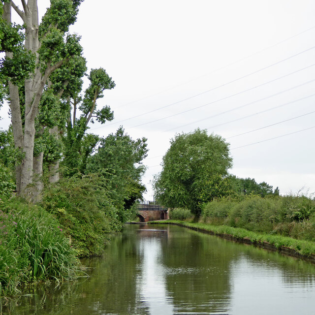 Canal near Baswich in Stafford © Roger Kidd :: Geograph Britain and Ireland