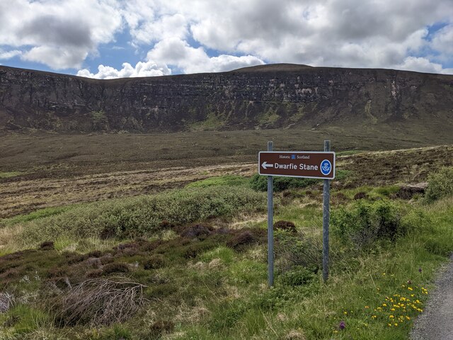 This way to the Dwarfie Stane