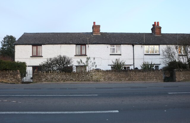 Rockley Cottages on Faringdon Road, Bessels Leigh
