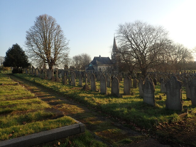 Plumstead Cemetery © Marathon Geograph Britain And Ireland