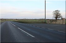 SU3096 : The A420 by Wadley Lodge, Littleworth by David Howard