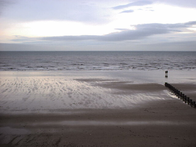 North Sands © JThomas cc-by-sa/2.0 :: Geograph Britain and Ireland