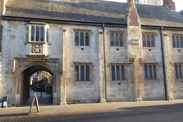 St Mary de Crypt Grammar School © Philip Halling cc-by-sa/2.0 ...