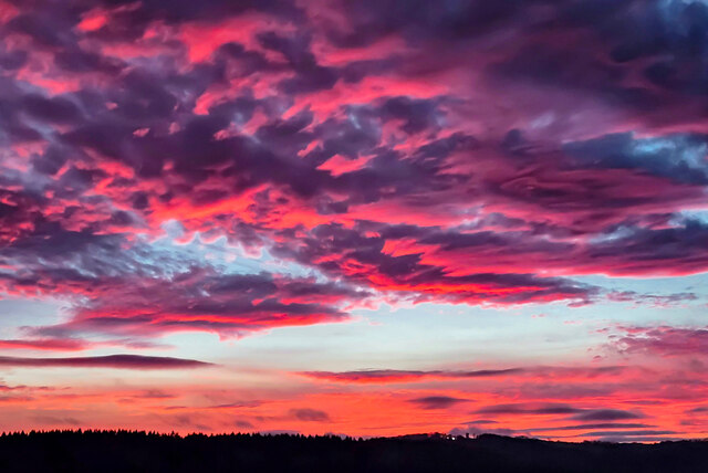 post-sunset-sky-jonathan-billinger-geograph-britain-and-ireland