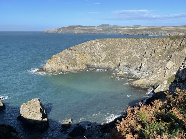 view-across-porth-mawr-towards-penmorfa-simon-mortimer-geograph