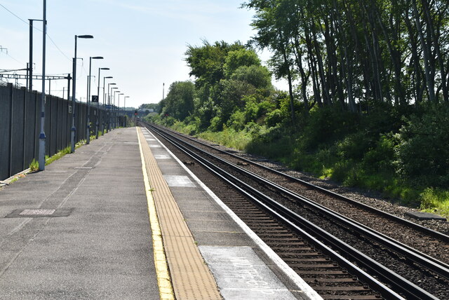 Westenhanger Station © N Chadwick :: Geograph Britain and Ireland