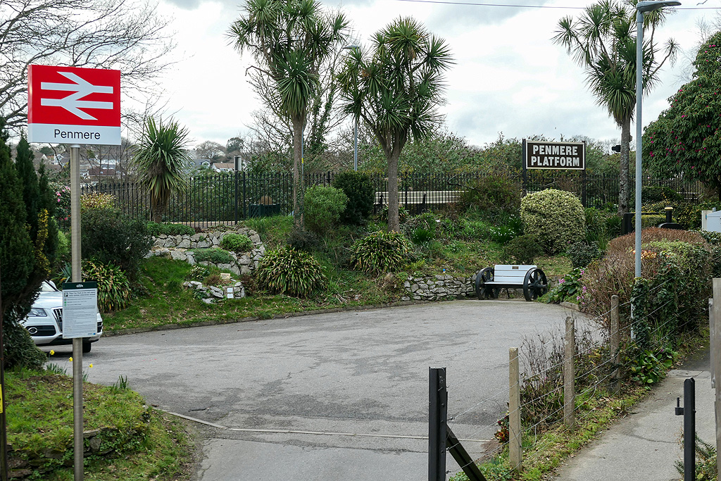 Penmere Platform Station Car Park © John Lucas Cc-by-sa/2.0 :: Geograph ...