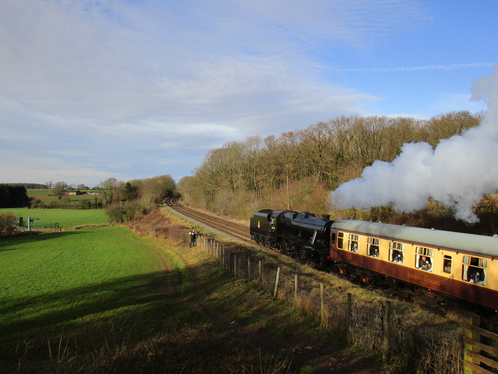 48305 returns to Loughborough © Jonathan Thacker cc-by-sa/2.0 ...