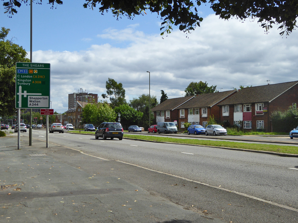 A308 Staines Road West © Robin Webster :: Geograph Britain and Ireland