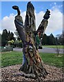 Carved tree at Abbey Park