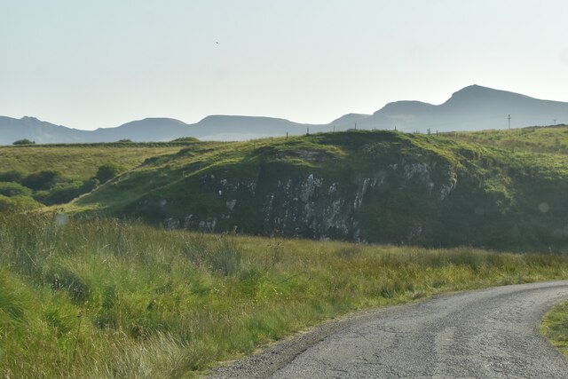 cliff-by-stenscholl-river-n-chadwick-cc-by-sa-2-0-geograph-britain