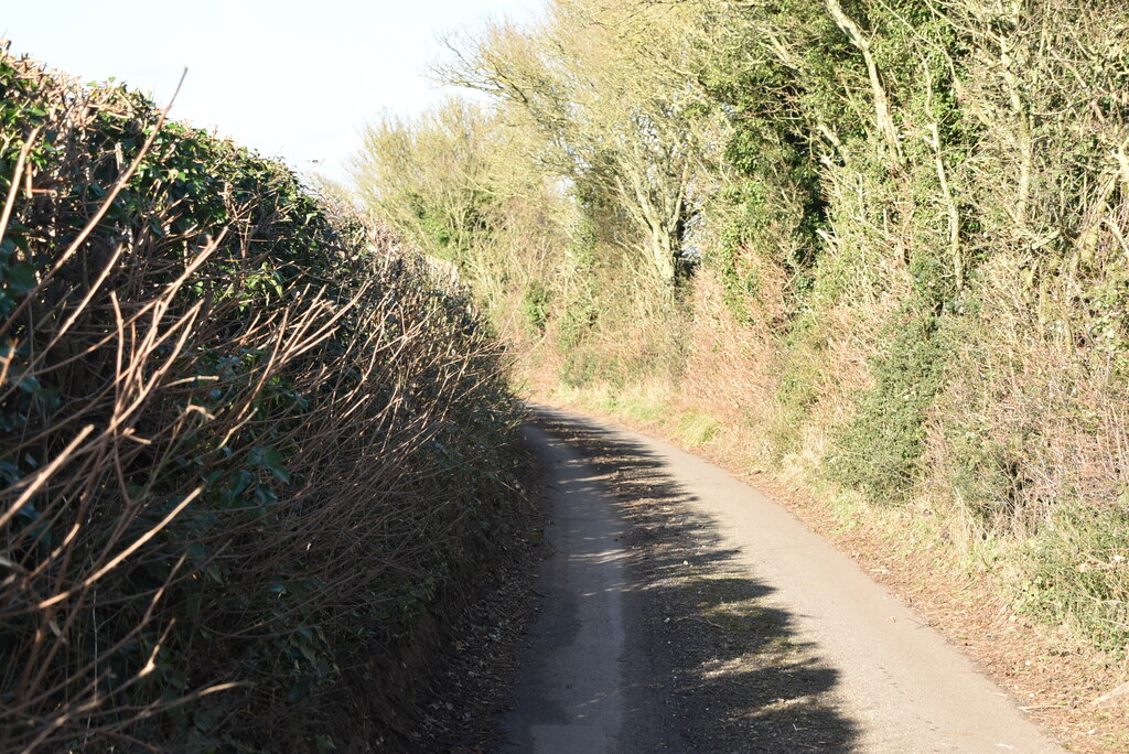 canada-farm-rd-n-chadwick-cc-by-sa-2-0-geograph-britain-and-ireland