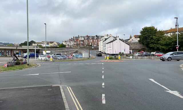 Hollands Road meets the A379, Teignmouth