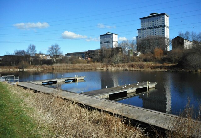 The Firhill Basin © Richard Sutcliffe Cc By Sa 2 0 Geograph Britain And Ireland