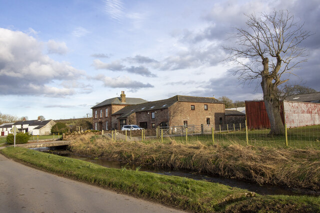Converted vernacular farm buildings at Home Farm